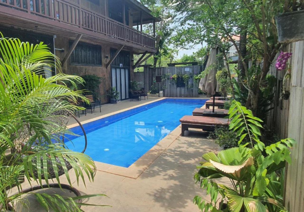 Three Little Birds Hotel Siem Reap Buitenkant foto